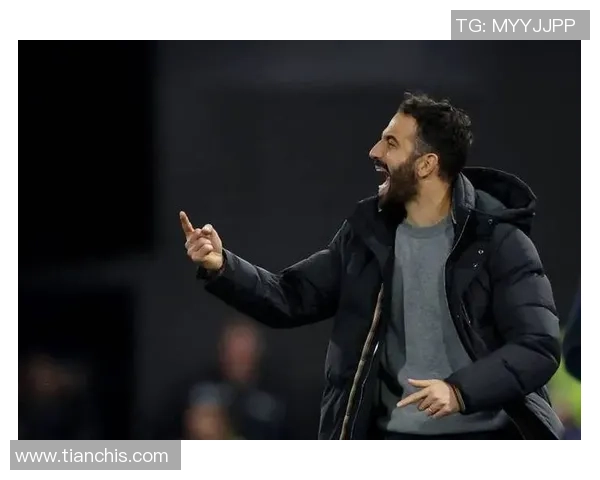 戴奇：我从未质疑阿莫林的执教风格，伍德将缺席这场竞赛